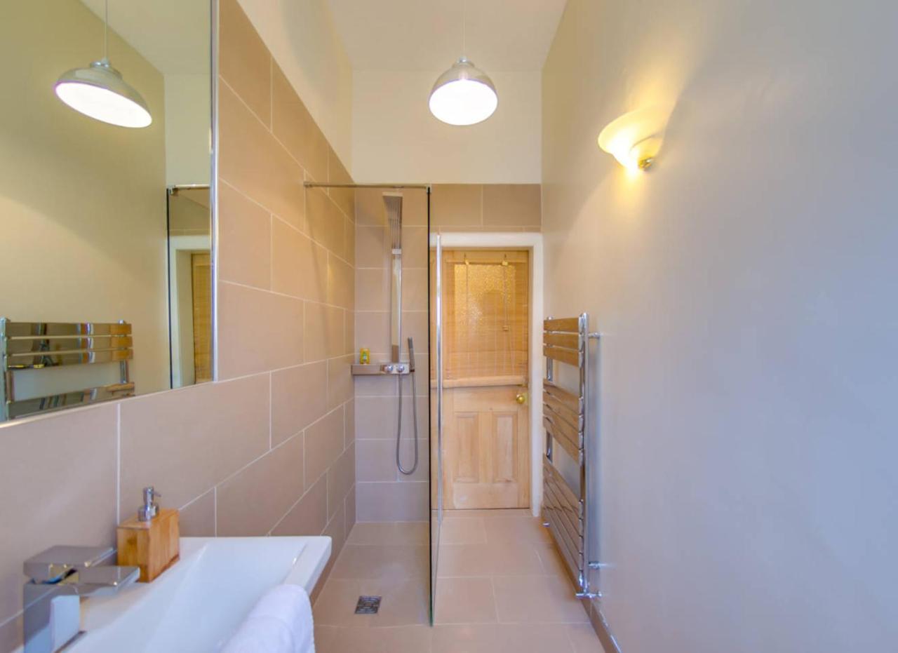 Joivy Spacious Apartment Next To The Meadows Edinburgh Exterior foto